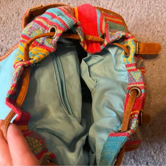 Colorful Drawstring Backpack - Picture 3 of 3